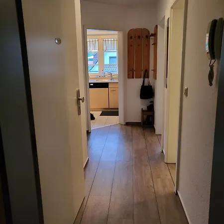 Kiek Mal Kiek, Whg 7 * زنغست